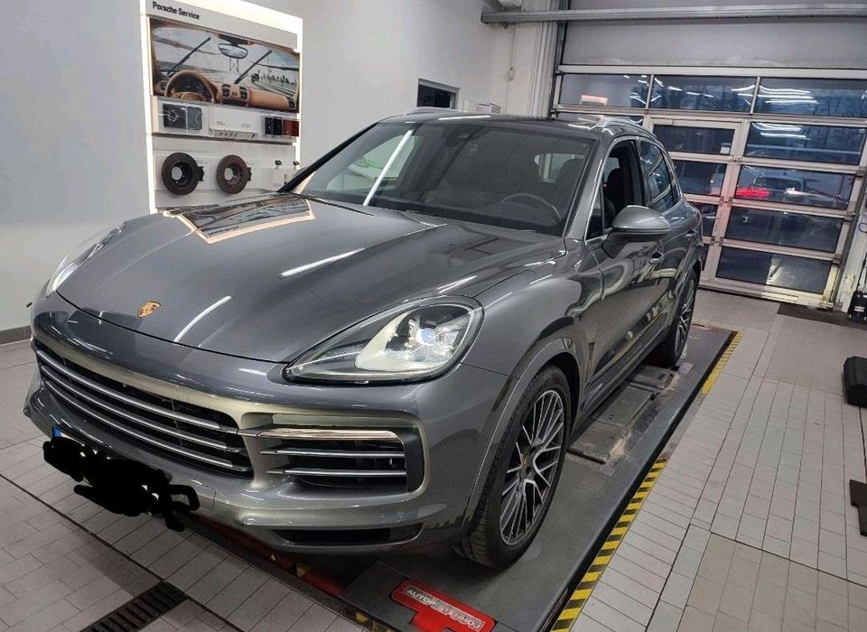 Porsche Cayenne ( original Approved Garantie bis 11.12.2024 ) in Jüchen