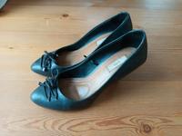 Zara Pumps blau Gr 37 Business Sommerschuh Sachsen-Anhalt - Halle Vorschau
