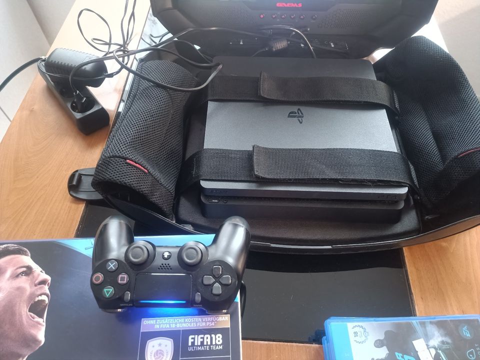 Play Station 4 mit GAEMS Gaming Koffer - Monitor inkl. 4 Spiele in Magdeburg
