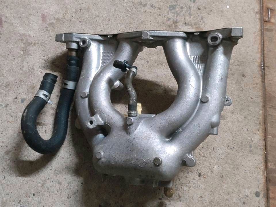 Ansaugbrücke und Halter ASB Ej9 Honda Civic 1.4i Original OEM D14 in Geiselwind