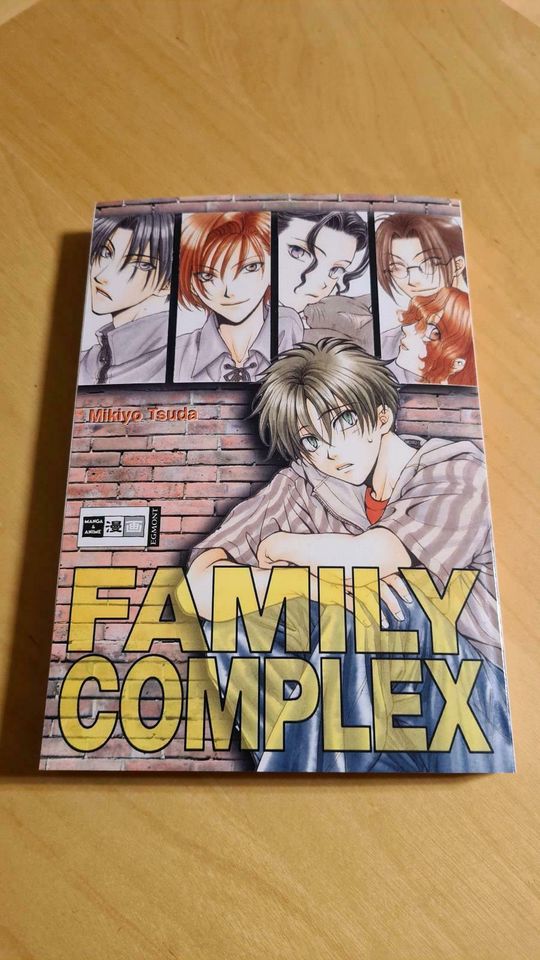 Family Complex Manga Einzelband in Möser
