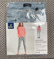 TCHIBO TCM Hose Gr.36 schmal Slim-Fit-Jeans blau-weiß gestreift Baden-Württemberg - Wangen im Allgäu Vorschau