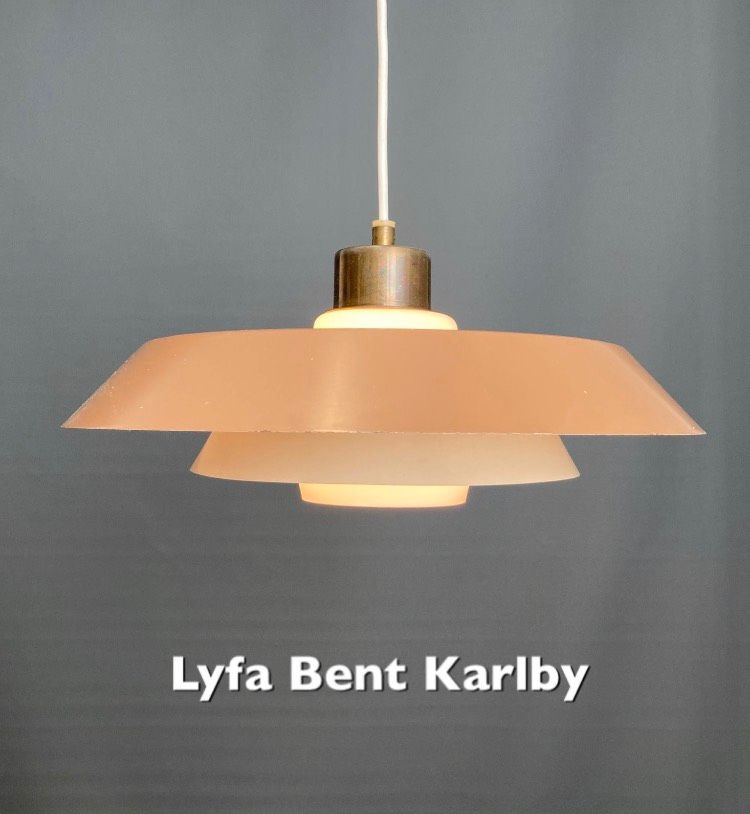 Lampe Bent Karlby danish Design Mid Century Ära Poulsen PH Lyfa in Düsseldorf