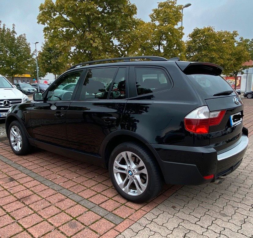 BMW X3 2.0 D / X DRIVE / XENON in Hannover