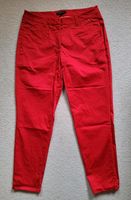 NEUWERTIG Comma Slim Chino Gr.42 rot comfort fit Niedersachsen - Barsinghausen Vorschau