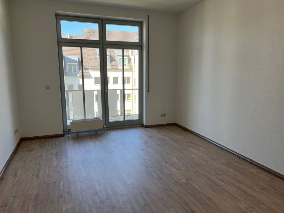 Tolle 2-Raum WE mit Balkon in der Marianne-Brandt-Straße 3 in Chemnitz