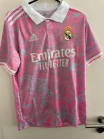 Real Madrid Trikot Pink Größe S Neu München - Altstadt-Lehel Vorschau