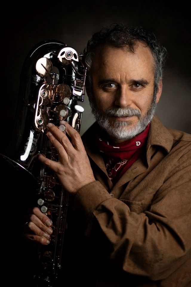 Saxophonunterricht - Saxophon spielen macht glücklich spaß schlau in Fulda