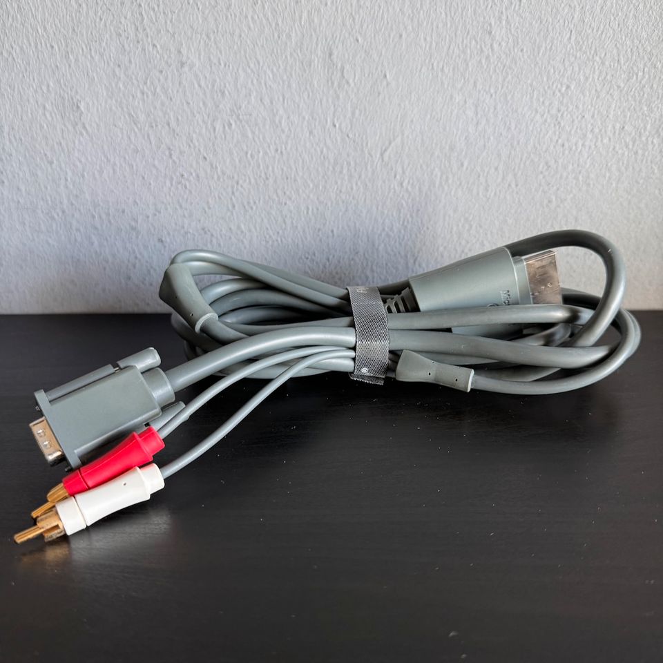 Original Microsoft Xbox 360 VGA Kabel in München