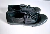90s Vans Sneakers 38 schwarz Textil Turnschuhe Y2K klassisch Nordrhein-Westfalen - Krefeld Vorschau