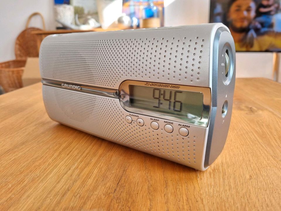 Grundig Radio Musicboy 51 RP 5201 PLL mit Antenne und Kab in Soderstorf