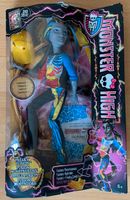 Monster High Freaky Fusion Neightan Rot Puppe Figur☀️☀️ Bayern - Niederwerrn Vorschau