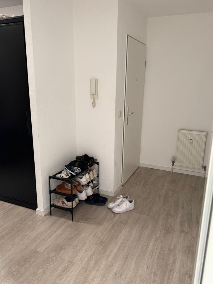 Geräumiges Zimmer – Kurzzeit (tgl./wö./mtl.), max. 2 Monate in Kaiserslautern