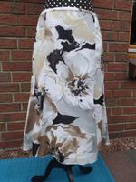 Gerry Weber Rock Sommer-Rock Blumenmuster Gr. 38 Viskose Knielang Schleswig-Holstein - Flintbek Vorschau