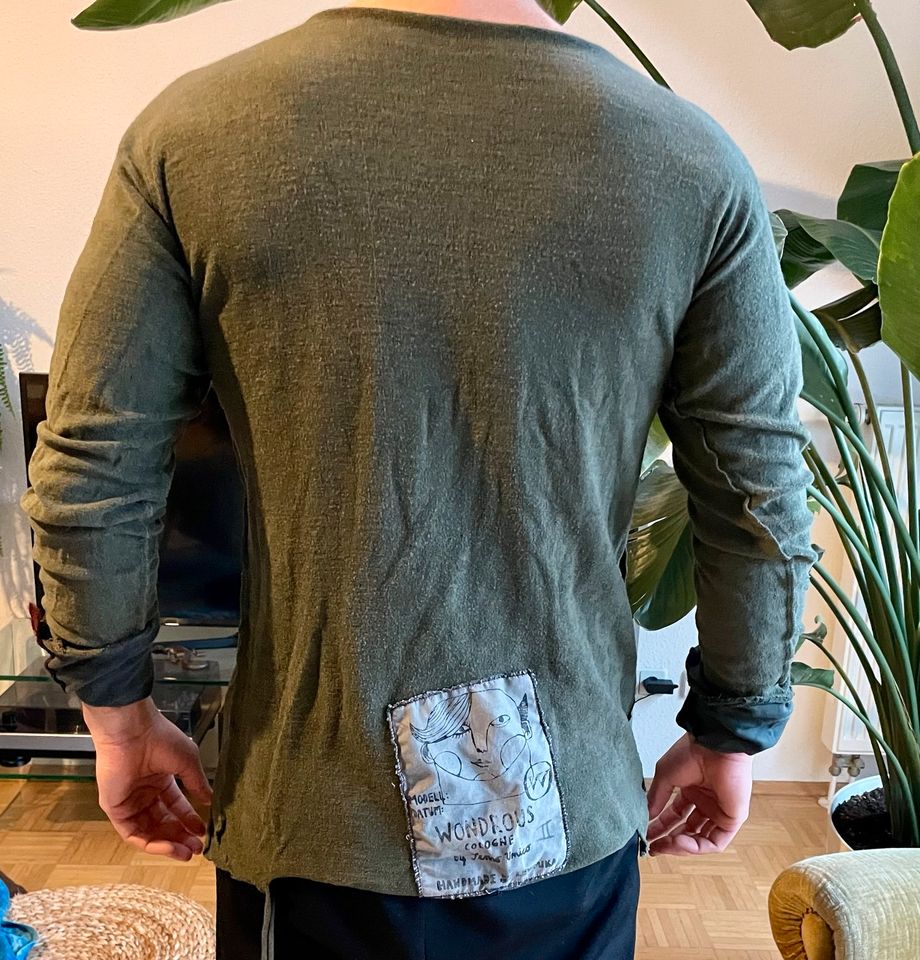 Handmade Sweatshirt in Köln