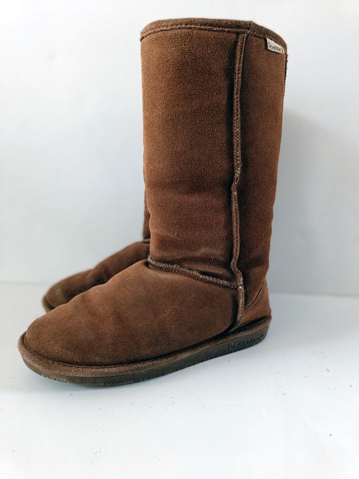 Bearpaw Stiefel braun 40 in Alzey