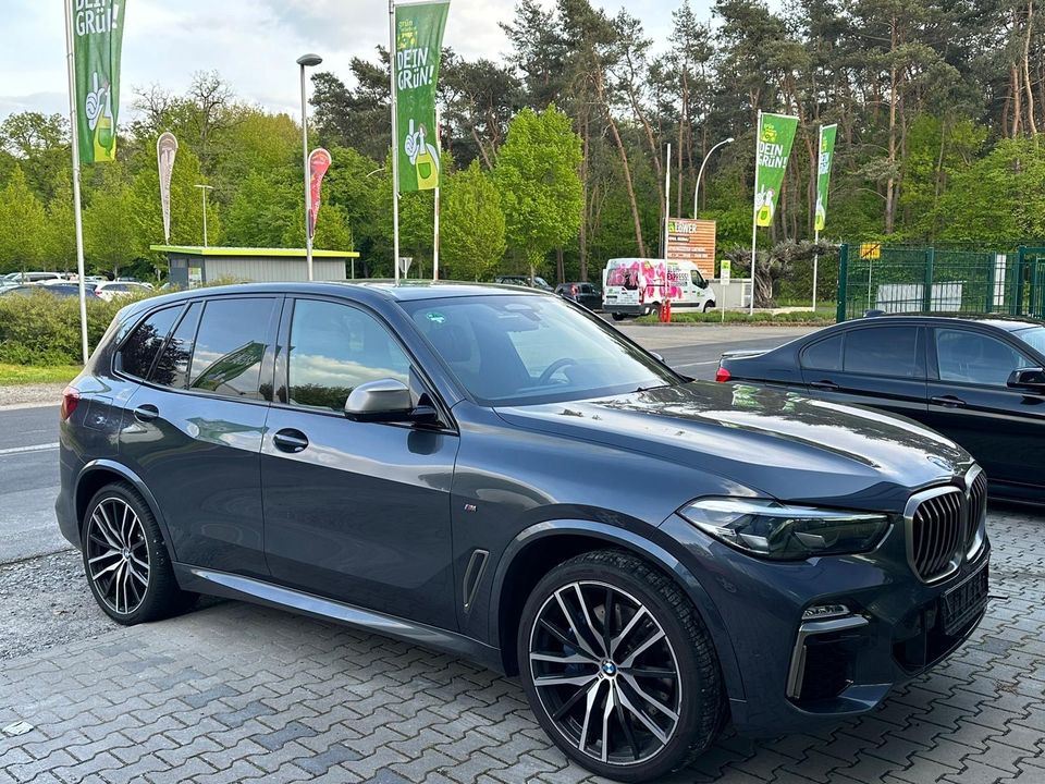 BMW X5 M50D in Eckental 