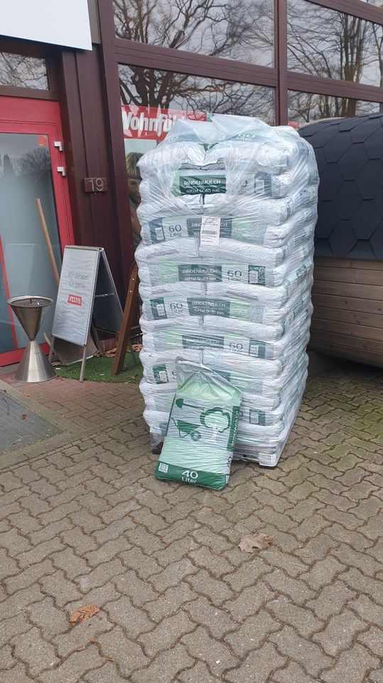 Rindenmulch 0-40 mm 60 Liter Sack 13KG Schöner Garten Kleeschulte in Ahrensburg