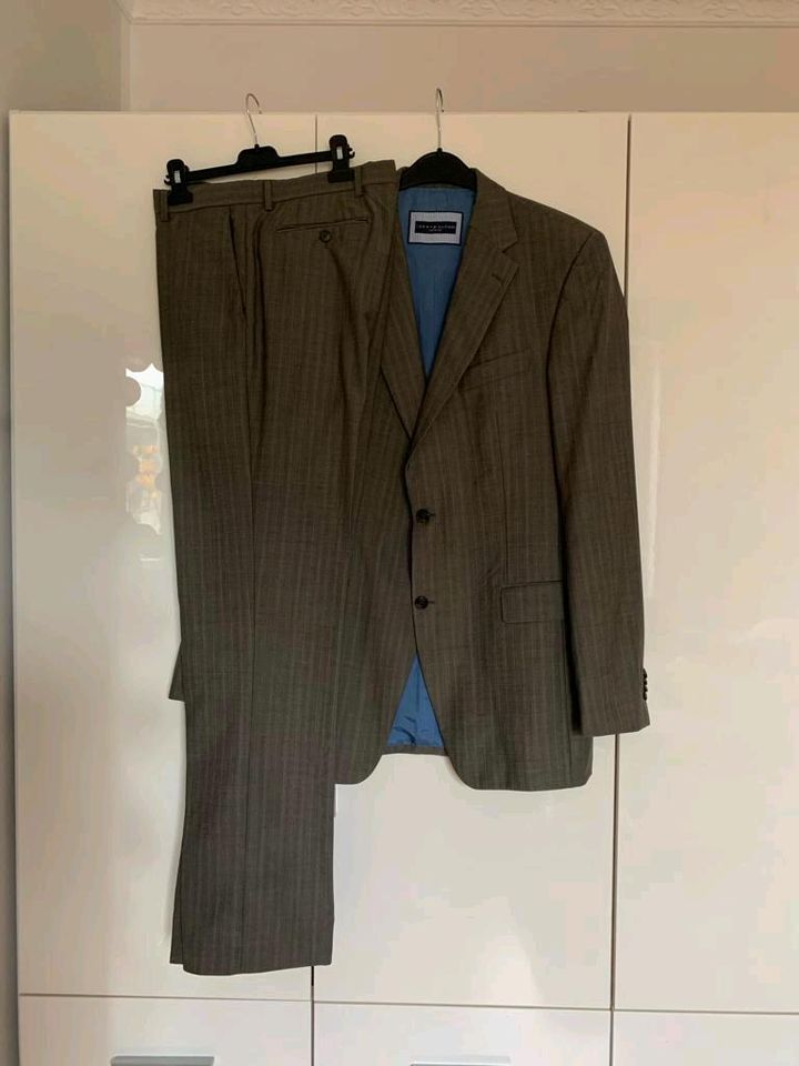 TOMMY HILFIGER tailored ANZUG/Größe98/L-XL/Hose/Sakko/100%Wolle in Berlin