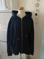 Schwarzer Zipperpullover Nordrhein-Westfalen - Soest Vorschau