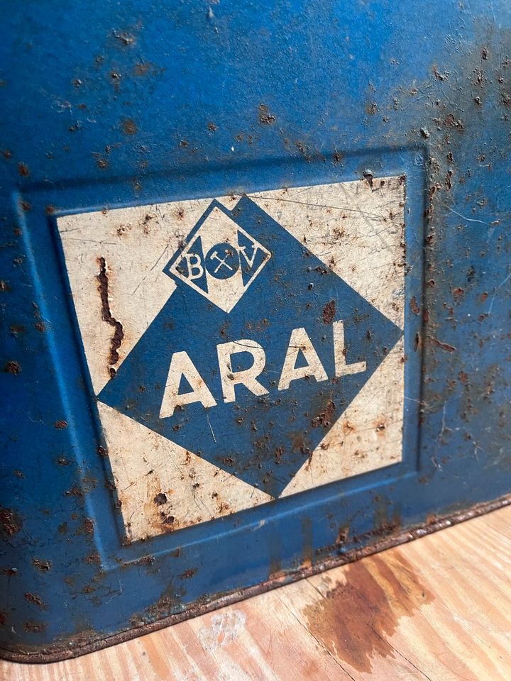 Antiker Aral Benzinkanister Rarität Original Mit Messing Stutzen in Wustrow (Wendland)