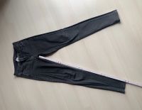 Jeans eng Röhre Damen 26/32 S Baden-Württemberg - Rastatt Vorschau