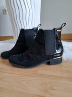 Damen Stiefeletten 36 große Calvin Klein Hessen - Wöllstadt Vorschau