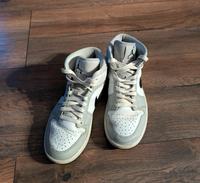 Nike Air Jordan Damen Sneaker Turnschuhe Gr. 38 Thüringen - Friedrichroda Vorschau