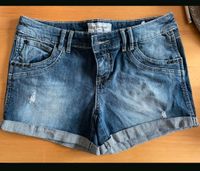 Damen Jeans Shorts Blau Gr.40 Nordrhein-Westfalen - Hamminkeln Vorschau