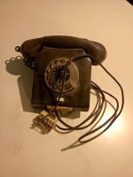 Altes Original DDR RFT Telefon mit Wählscheibe in schwarz Berlin - Mitte Vorschau