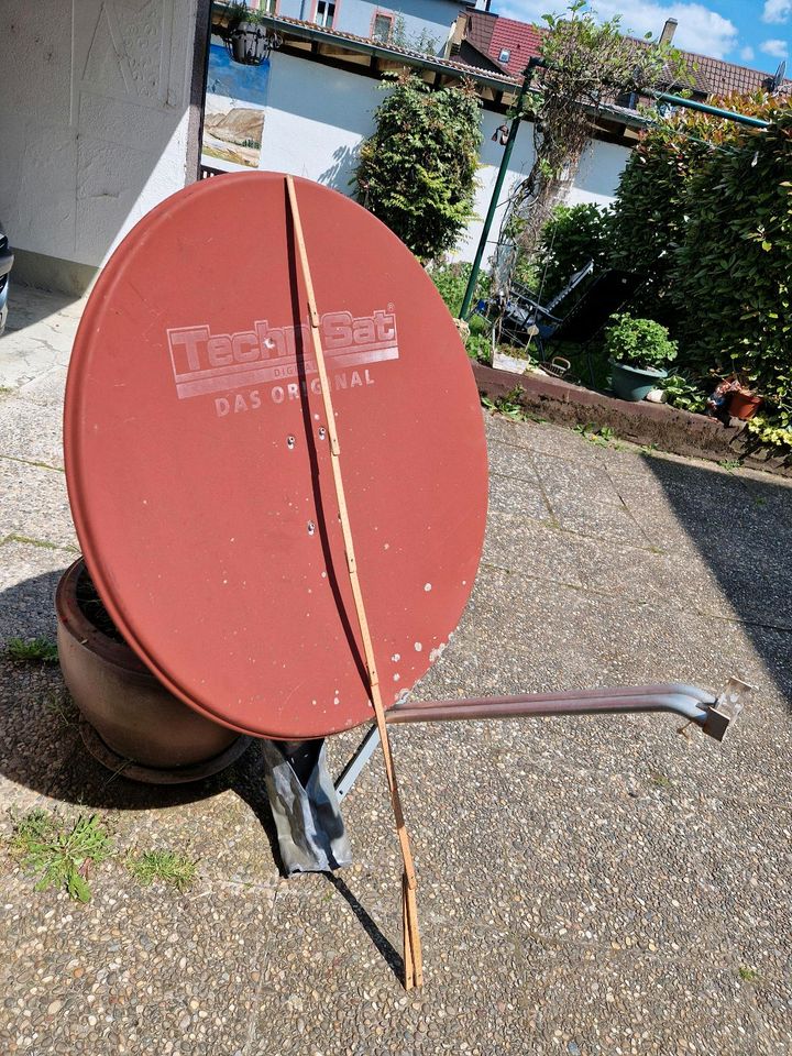 Satellite Antenna Satellitenschüssel TechniSat in Hanau
