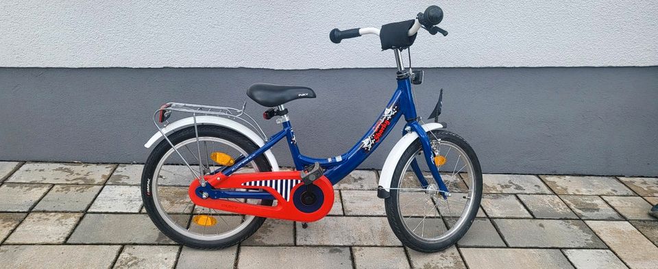 Puky Fahrrad Kinder Kinderfahrrad 18 Zoll Capt'n Sharky in Bad Homburg