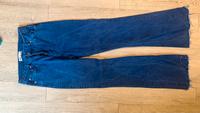 Jeans blau wideleg, mit Schlag, NEU, ZARA größe 38 Düsseldorf - Unterbilk Vorschau