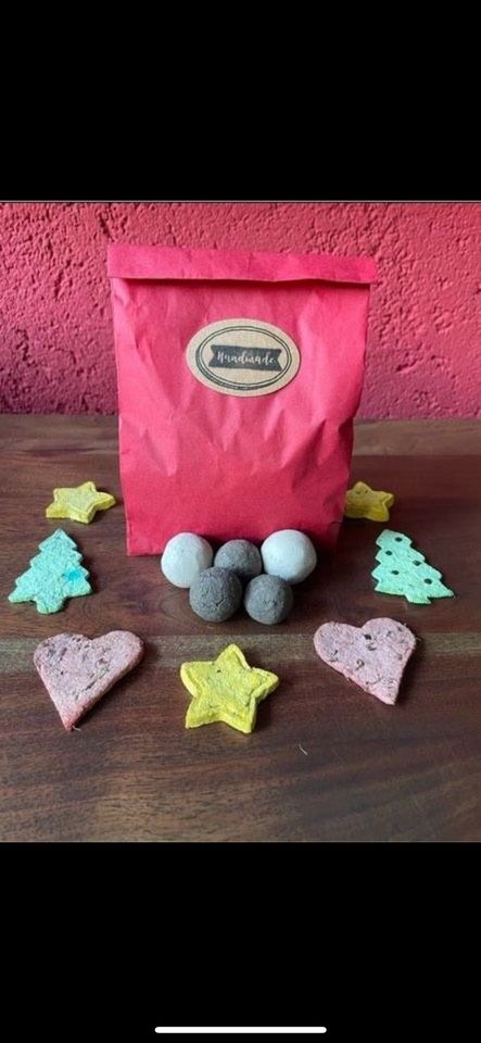 Handgemachte Samenbomben mit Wildblumensamen seedball seedballs in Baldham