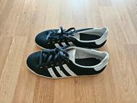 Adidas Sportschuhe Gr.39 top Zustand Köln - Rath-Heumar Vorschau