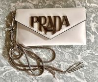 Pochette PRADA | Weiß/Silber | Zustand wie NEU Hessen - Mühltal  Vorschau