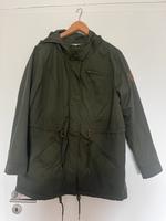 Übergangsjacke Only Carmakoma oliv Gr. 42-44 Niedersachsen - Dransfeld Vorschau