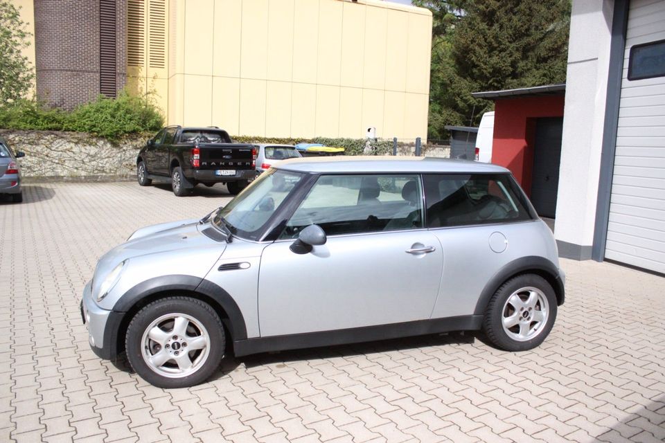 MINI ONE Mini One <Klima / Alu-Felgen> in Velbert