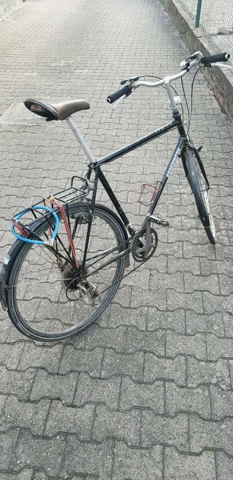 Tourenrad Fahrrad 28Zoll.  Rahmengröße 56 in Hasselroth