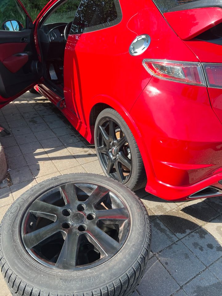 Honda Civic Type R in Erding