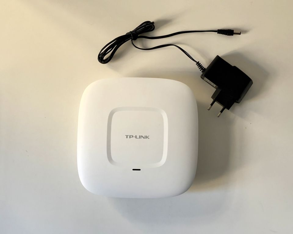 TP-Link N600-Dualband-Gigabit-WLAN-Accesspoint in Berlin