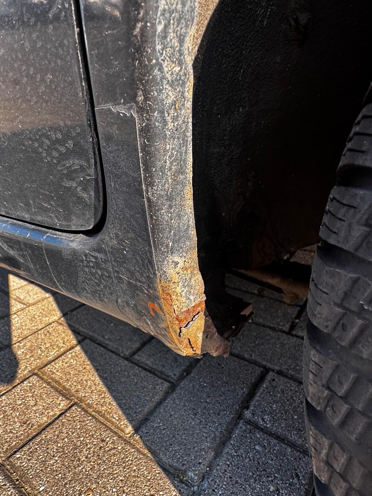 Abbildung des Autos Kia shuma 2 2004
