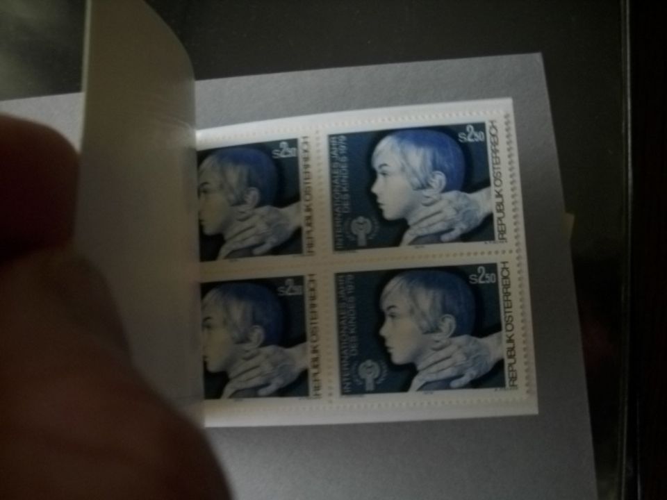 Briefmarken Österreich - Posten 6 -- Markenheft von 1979 in Hanau