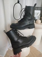 Boots Stiefel Schuh Gr 39 schwarz Pull&Bear Festival Party Eimsbüttel - Hamburg Stellingen Vorschau