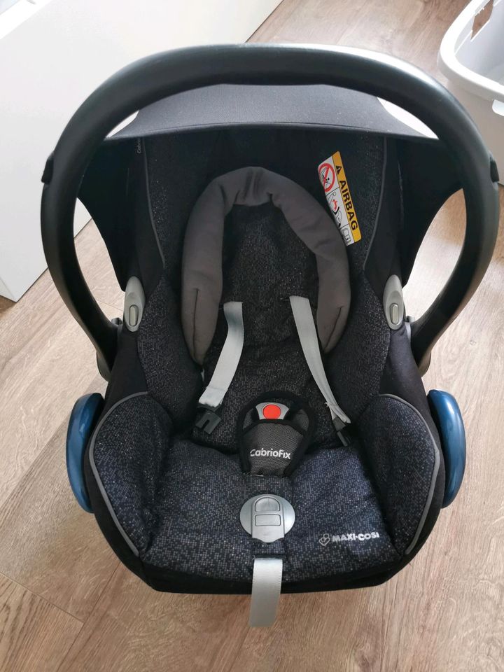 Maxi Cosi CabrioFix in Solingen