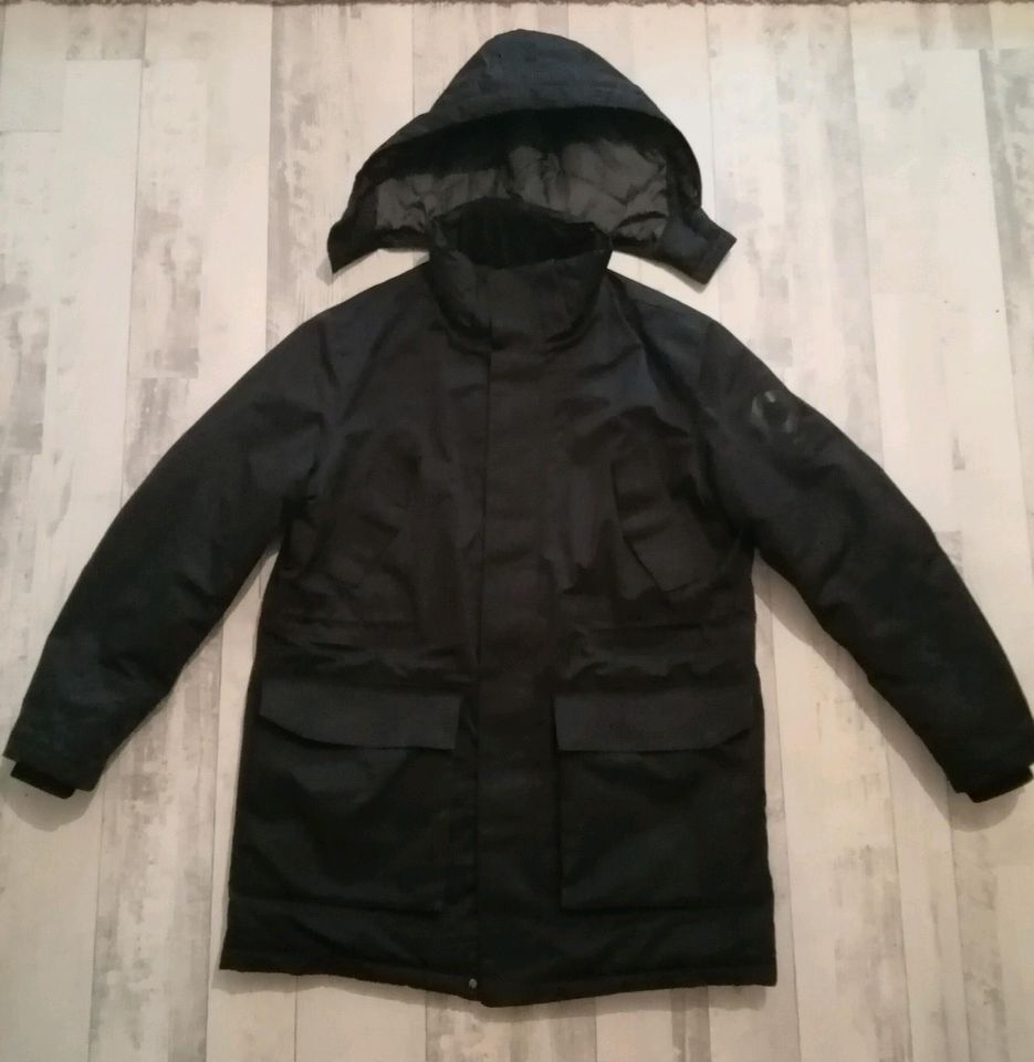 Winterjacke in schwarz von Jack and Jones Größe XL in Hiltrup