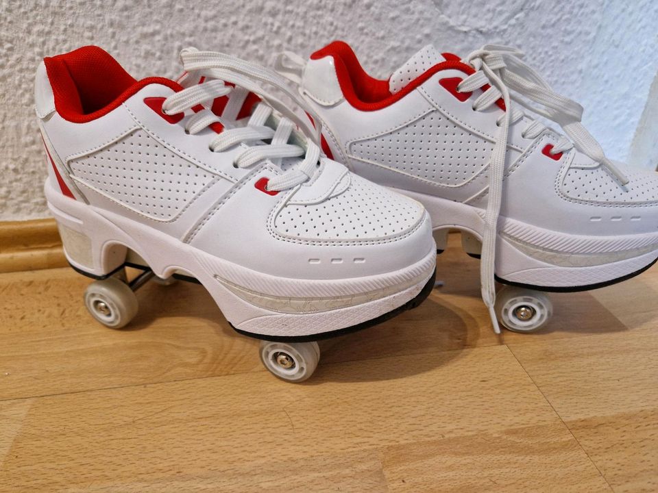 Deformation, Schuhe 4 Rad Rädern Skate Sportschuhe 2 in 1 in Erfurt