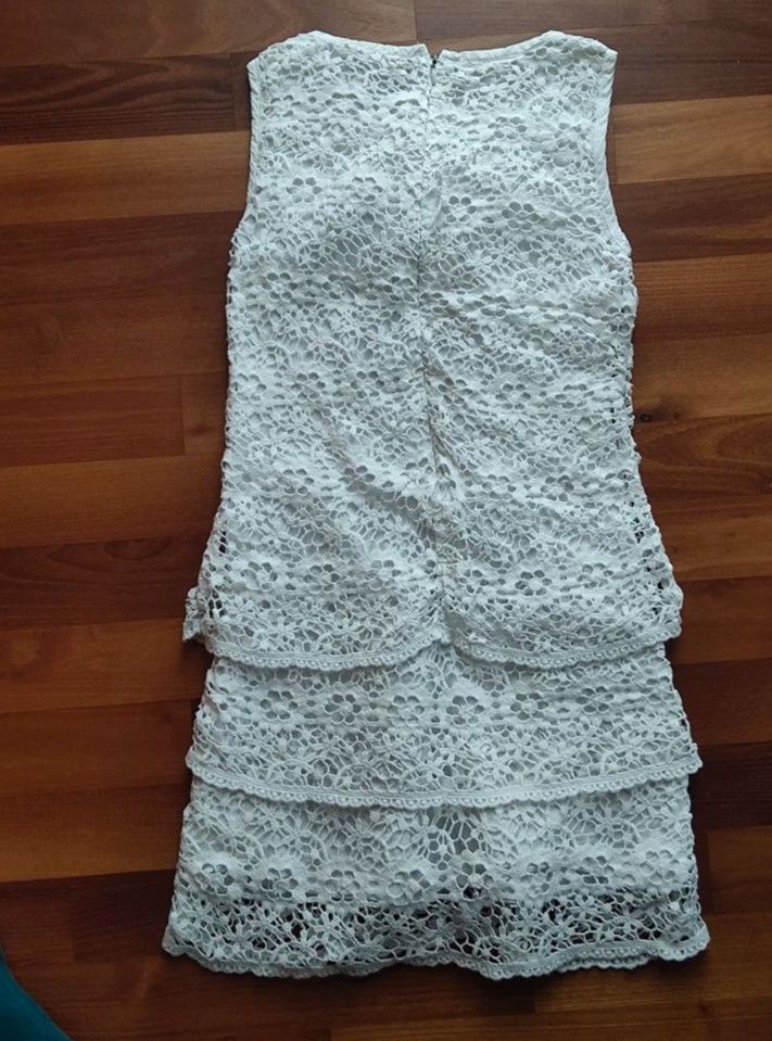 Review - Kleid - weiß - mit Spitze - Größe 152 / 158 - festlich in Solingen