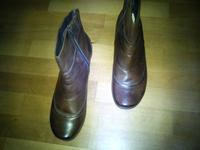 Edle braune Gabor Stiefeletten Gr.7,5 Absatz 3,5cm 8H wie neu Hessen - Schwalmstadt Vorschau