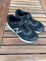 New Balance 611 Schuhe Gr. 32,5 - 19cm schwarz Nordrhein-Westfalen - Alpen Vorschau